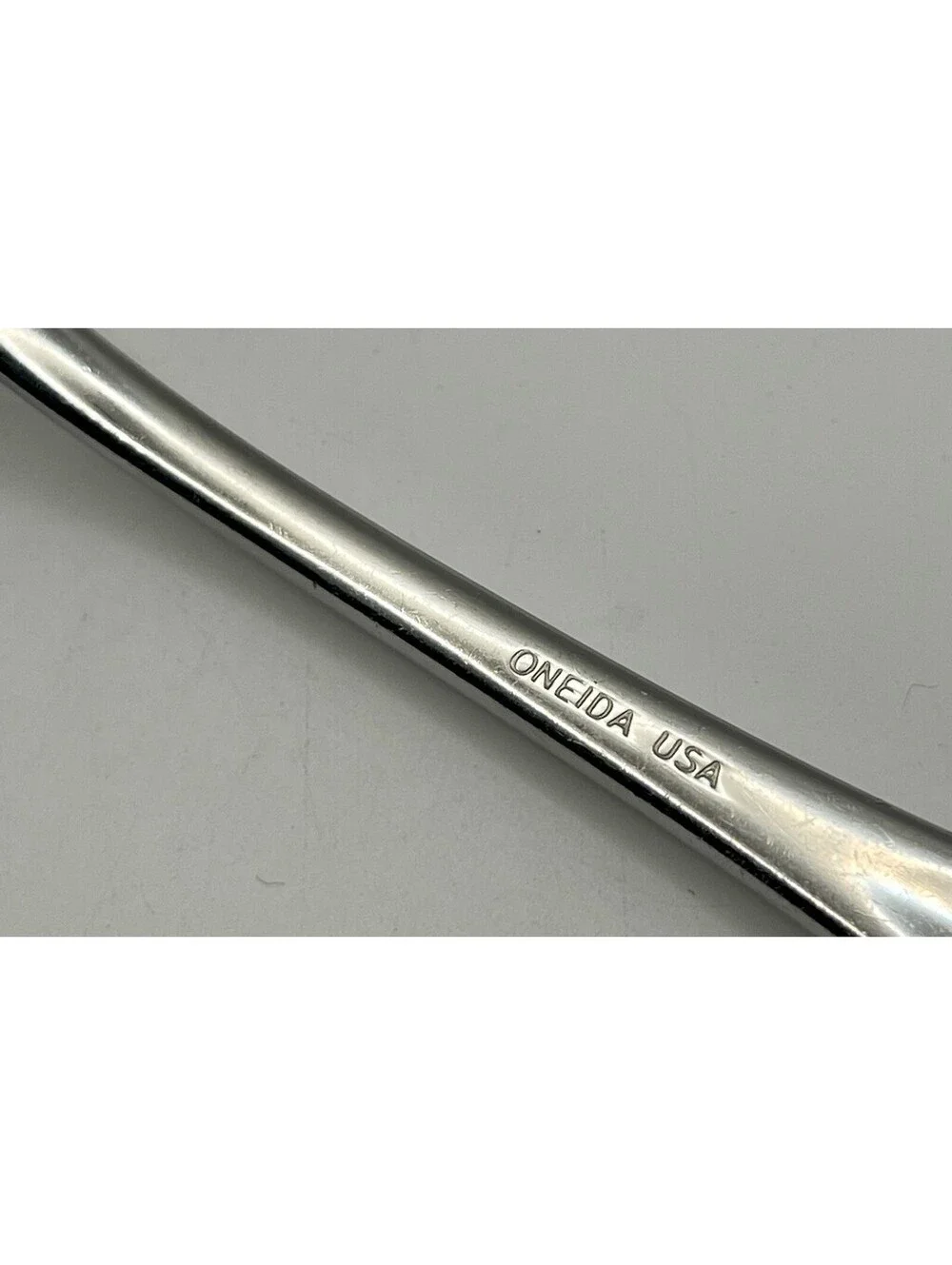1- Oneida USA CAPELLO Stainless Dinner Fork ~ 7.5”